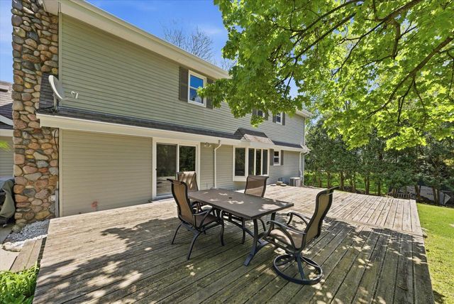 W169N9873 Nigbor DRIVE, Germantown, WI 53022