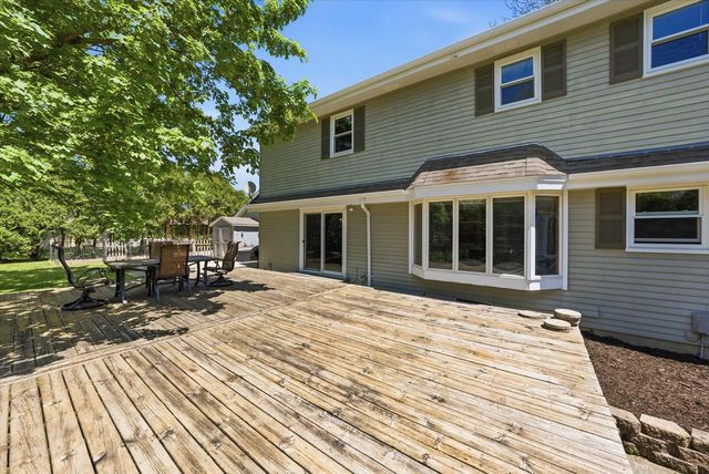 W169N9873 Nigbor DRIVE, Germantown, WI 53022