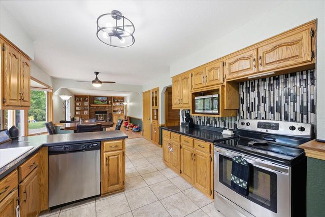 W169N9873 Nigbor DRIVE, Germantown, WI 53022