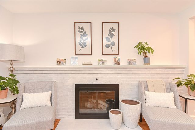 7 Lynch Ave, Dedham, MA 02026