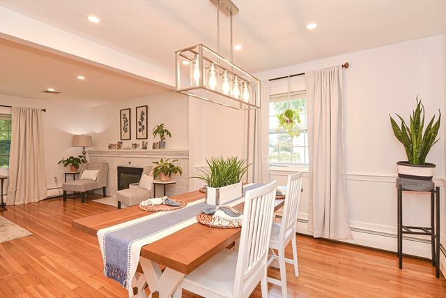 7 Lynch Ave, Dedham, MA 02026