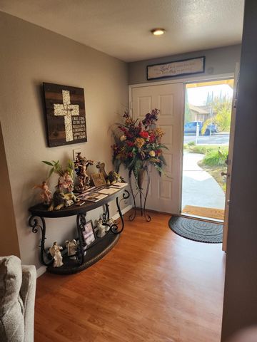 1406 Quail St, Los Banos, CA 93635