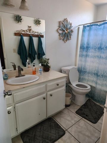 1406 Quail St, Los Banos, CA 93635