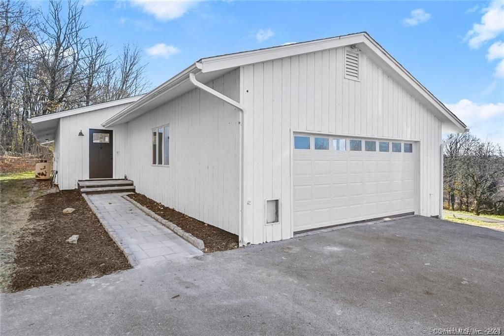 34 Jackson Hill Road, Sharon, CT 06069