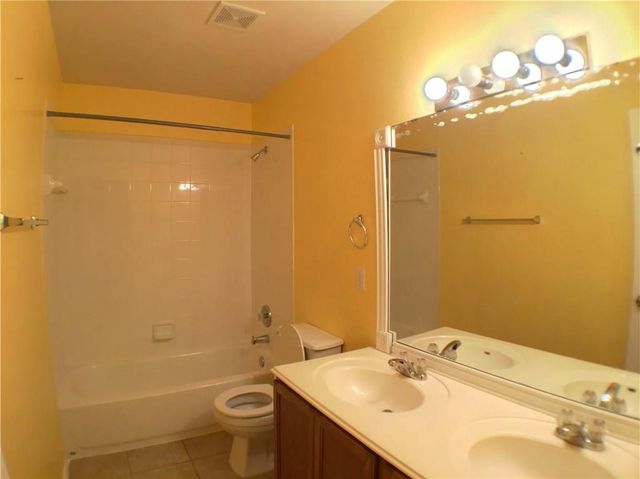 2308 Paradise Ridge DR, Round Rock, TX 78665