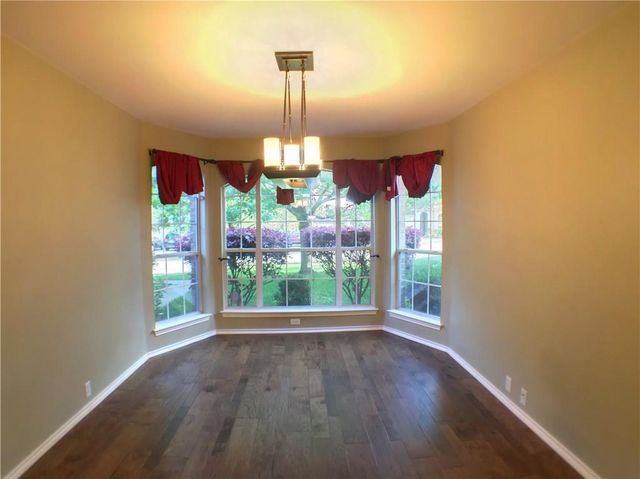 2308 Paradise Ridge DR, Round Rock, TX 78665