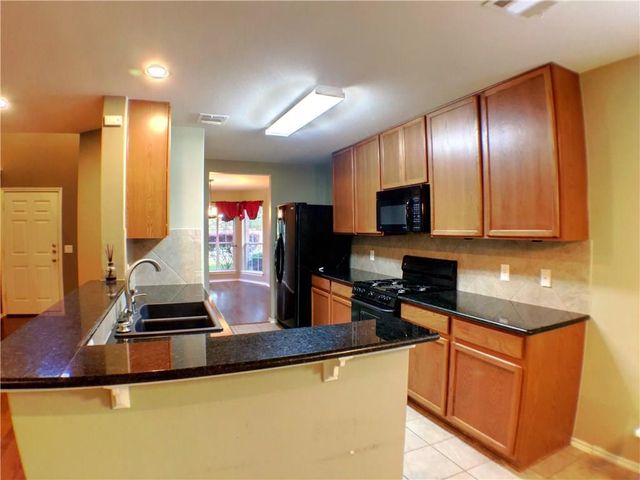 2308 Paradise Ridge DR, Round Rock, TX 78665