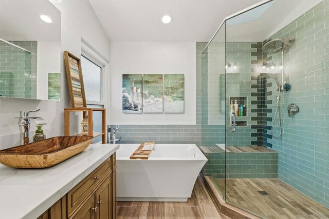 849 Muirfield Drive, Oceanside, CA 92058