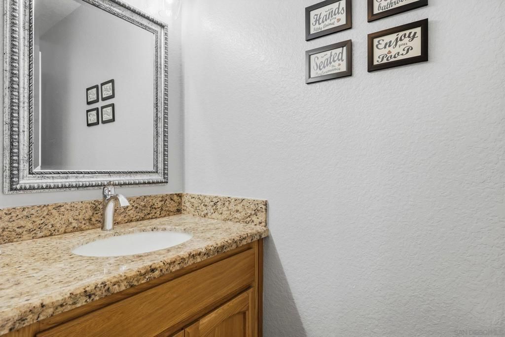 Image 13 of property listing at 849 Muirfield Drive, Oceanside, CA 92058