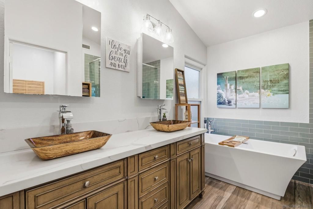 Image 17 of property listing at 849 Muirfield Drive, Oceanside, CA 92058