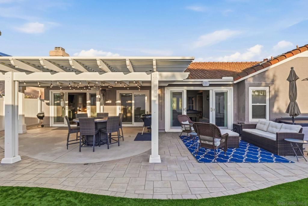 Image 24 of property listing at 849 Muirfield Drive, Oceanside, CA 92058