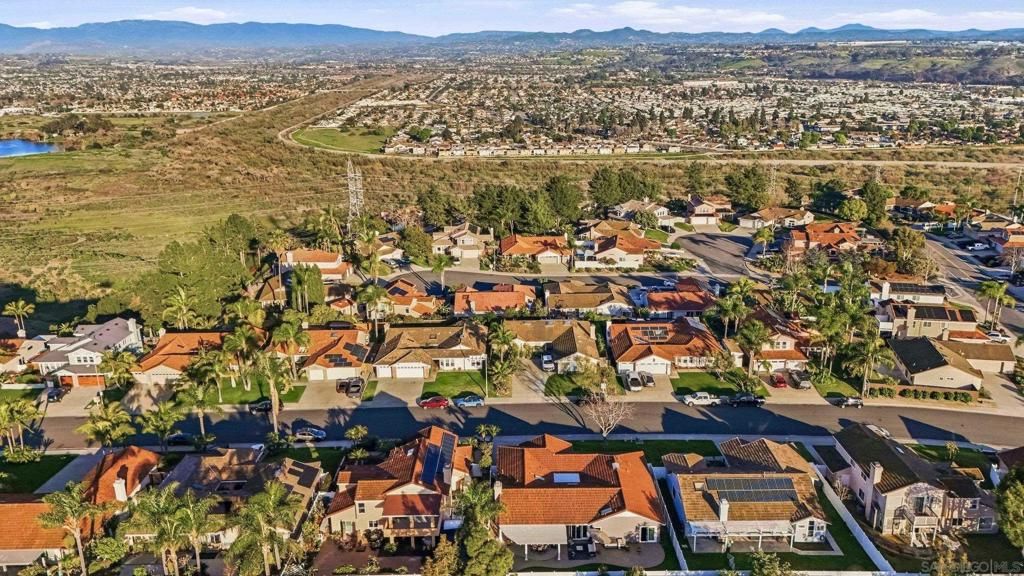 Image 31 of property listing at 849 Muirfield Drive, Oceanside, CA 92058