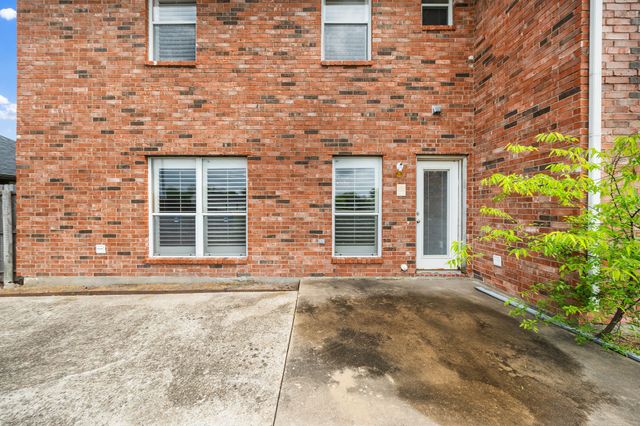 4005 Cavalier Drive, Rowlett, TX 75088