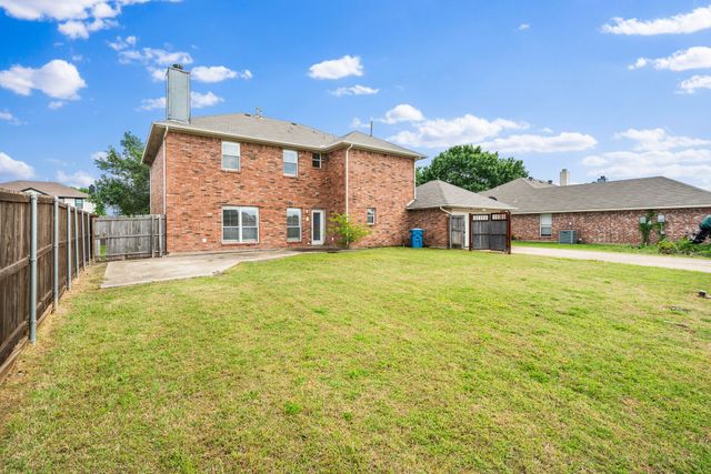 4005 Cavalier Drive, Rowlett, TX 75088
