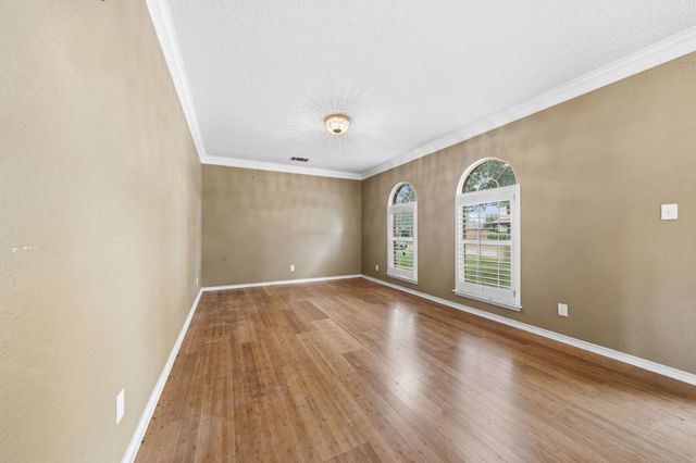 4005 Cavalier Drive, Rowlett, TX 75088