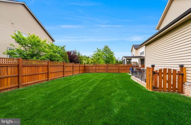 42436 MYAN GOLD DR, Brambleton, VA 20148