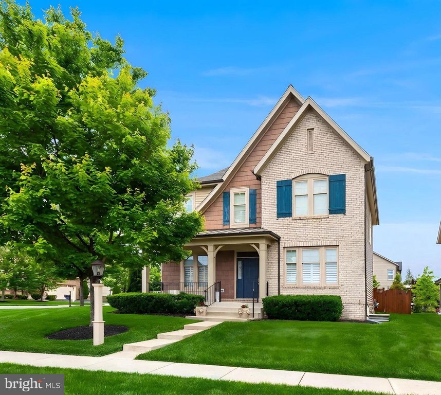 42436 MYAN GOLD DR, Brambleton, VA 20148
