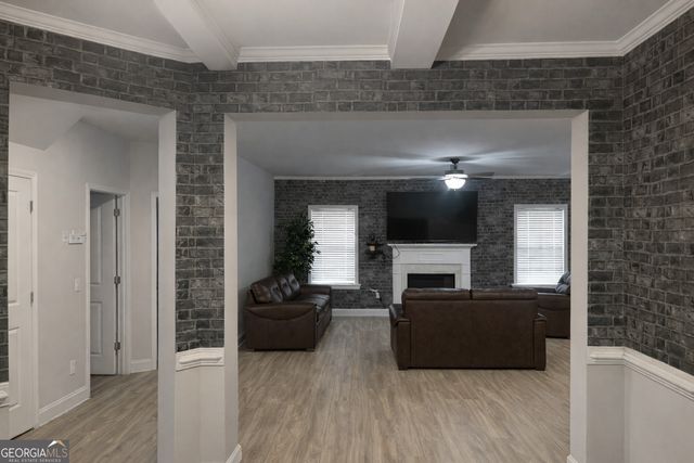 461 Lake Ridge Lane, Fairburn, GA 30213