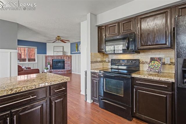 7942 French Road, Colorado Springs, CO 80920