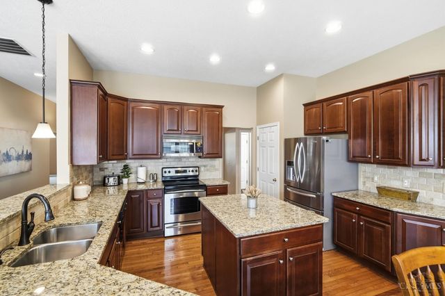 1126 Hayward Circle, Miami Twp, OH 45150