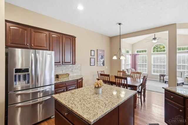 1126 Hayward Circle, Miami Twp, OH 45150