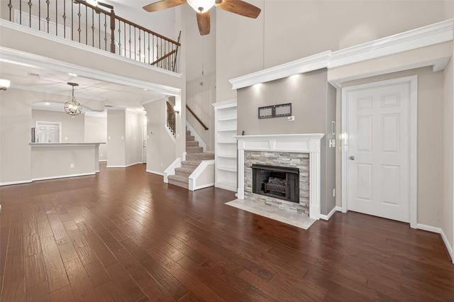 2330 Everest Way, Houston, TX 77339