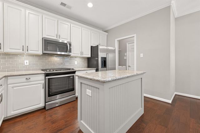 2330 Everest Way, Houston, TX 77339