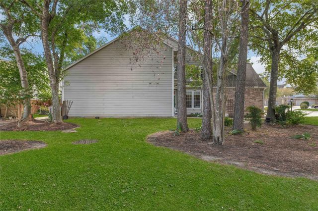 2330 Everest Way, Houston, TX 77339