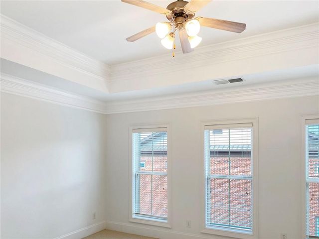 2838 Crescent Park Lane 9, Atlanta, GA 30339