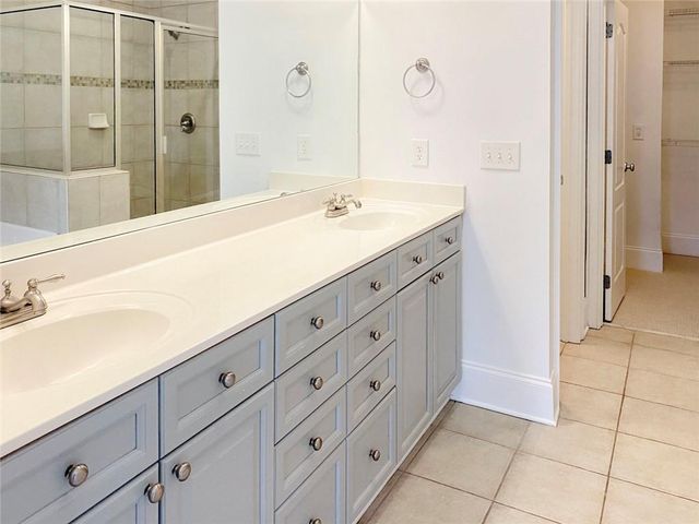 2838 Crescent Park Lane 9, Atlanta, GA 30339