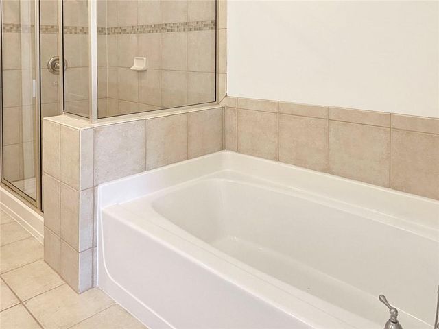 2838 Crescent Park Lane 9, Atlanta, GA 30339