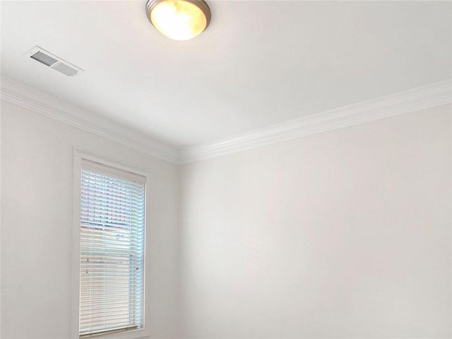 2838 Crescent Park Lane 9, Atlanta, GA 30339