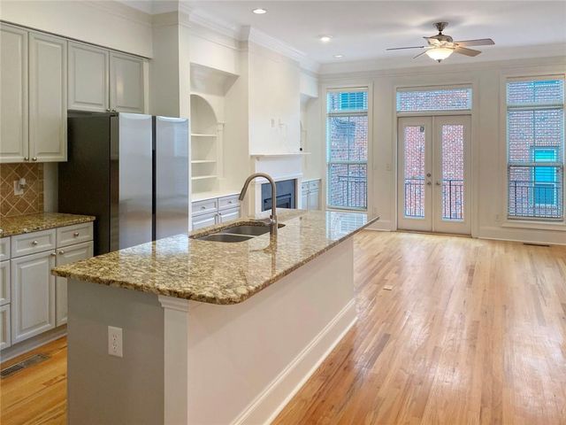 2838 Crescent Park Lane 9, Atlanta, GA 30339