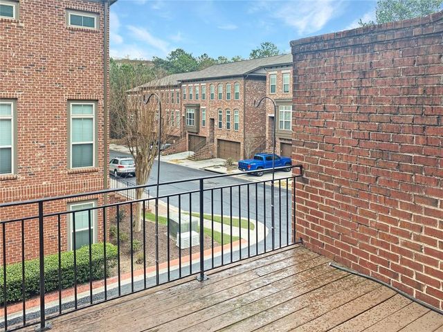 2838 Crescent Park Lane 9, Atlanta, GA 30339