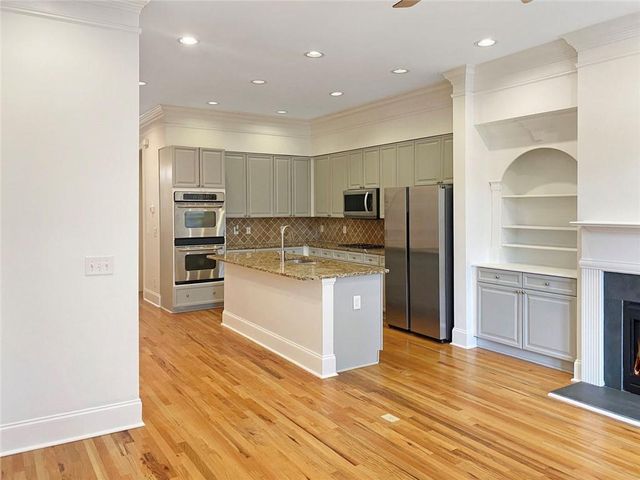 2838 Crescent Park Lane 9, Atlanta, GA 30339