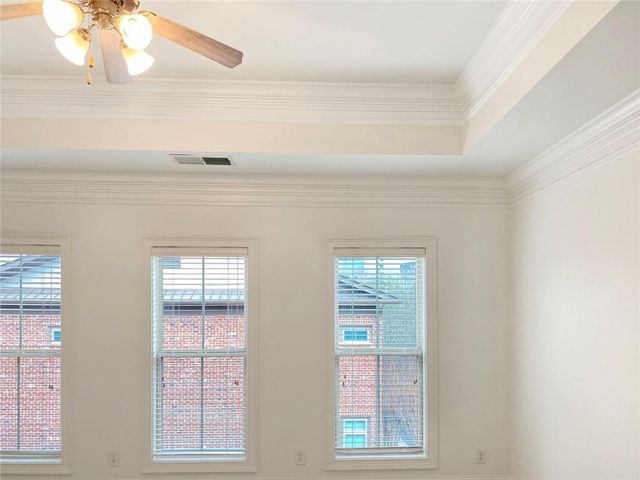 2838 Crescent Park Lane 9, Atlanta, GA 30339