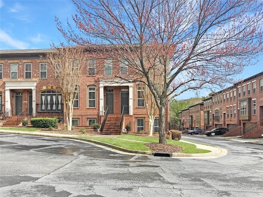 2838 Crescent Park Lane 9, Atlanta, GA 30339