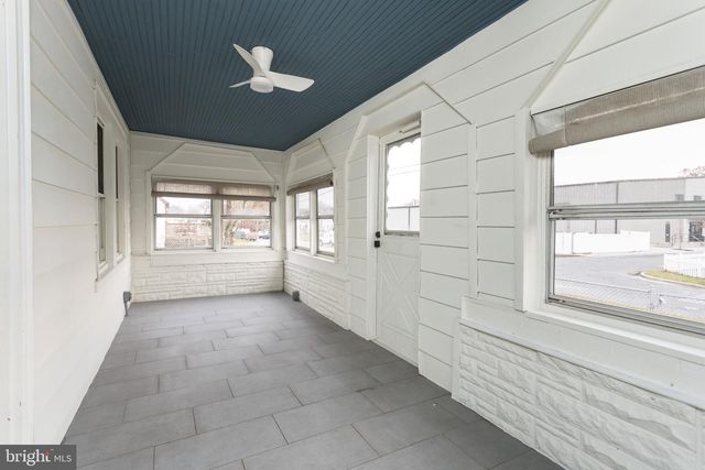 7324 SCHOOL LN, Dundalk, MD 21222