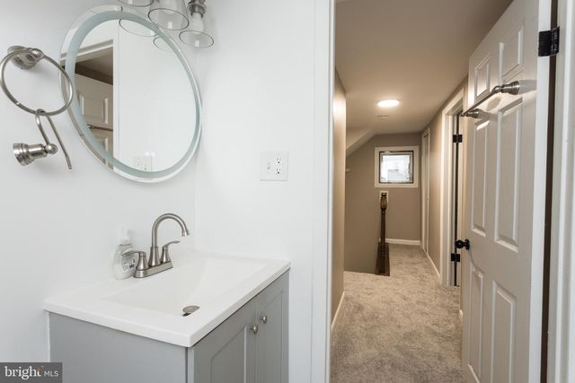 7324 SCHOOL LN, Dundalk, MD 21222