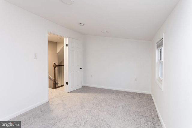 7324 SCHOOL LN, Dundalk, MD 21222