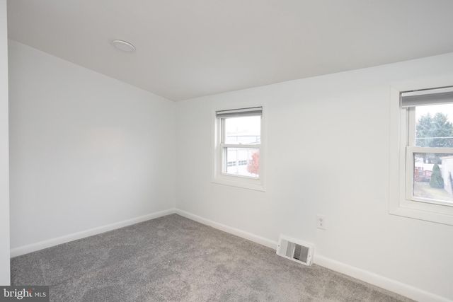 7324 SCHOOL LN, Dundalk, MD 21222