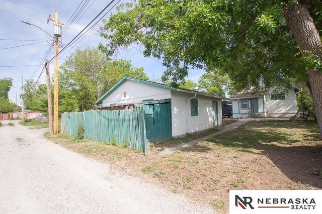 715 W Q Street, Lincoln, NE 68528