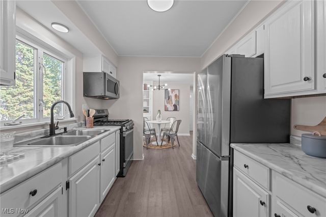 787 Ravenswood Street, Akron, OH 44306