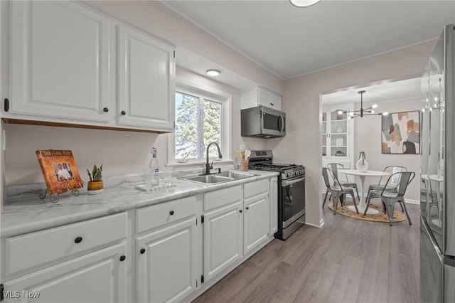 787 Ravenswood Street, Akron, OH 44306