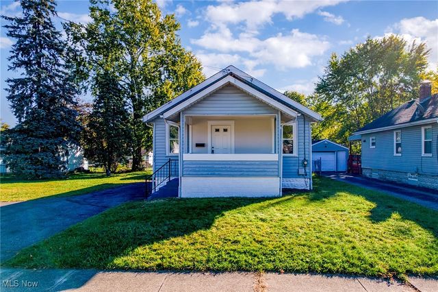 787 Ravenswood Street, Akron, OH 44306