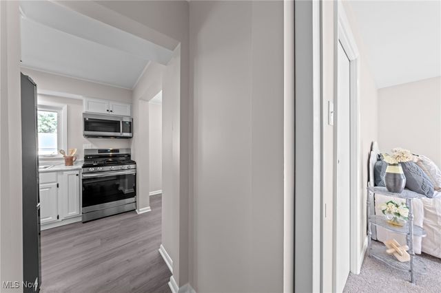 787 Ravenswood Street, Akron, OH 44306