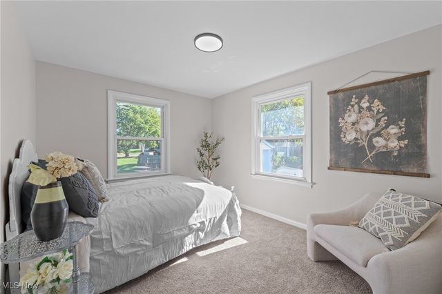 787 Ravenswood Street, Akron, OH 44306