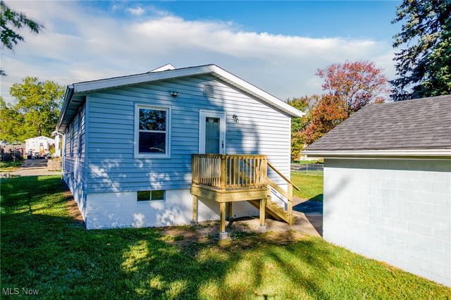 787 Ravenswood Street, Akron, OH 44306