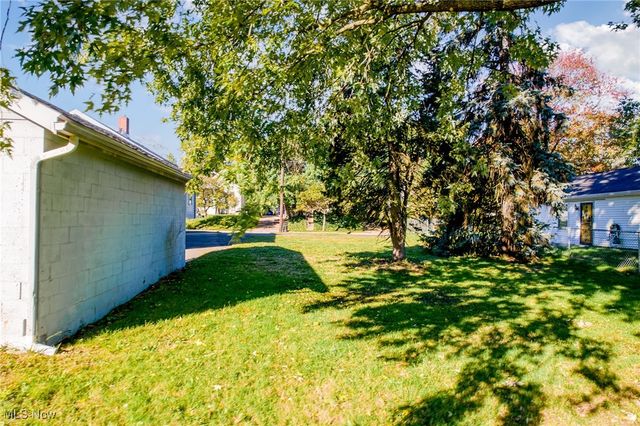 787 Ravenswood Street, Akron, OH 44306