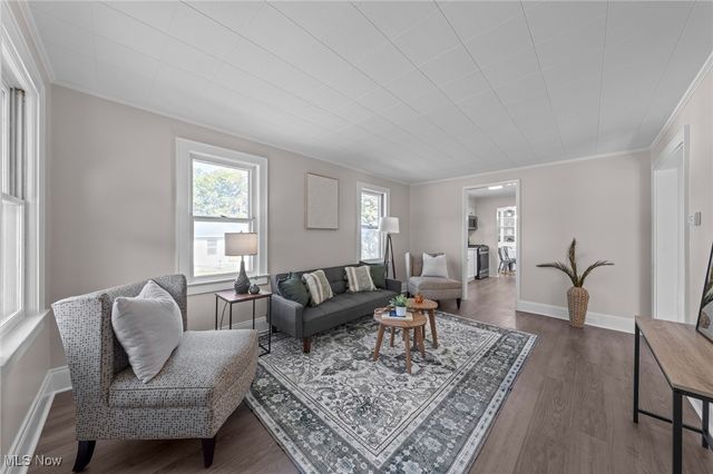 787 Ravenswood Street, Akron, OH 44306